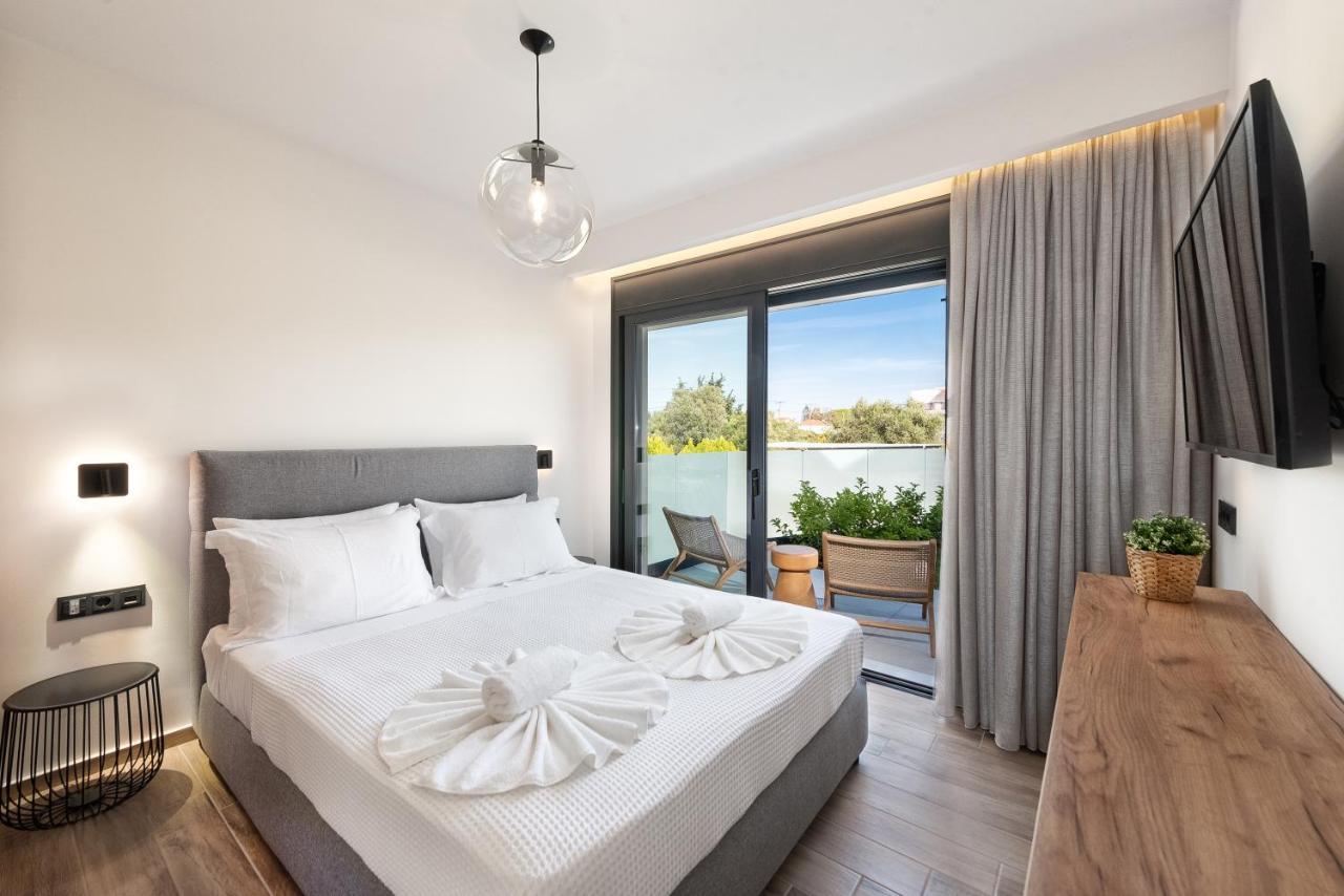 Aurum Villas 伊利索斯 外观 照片