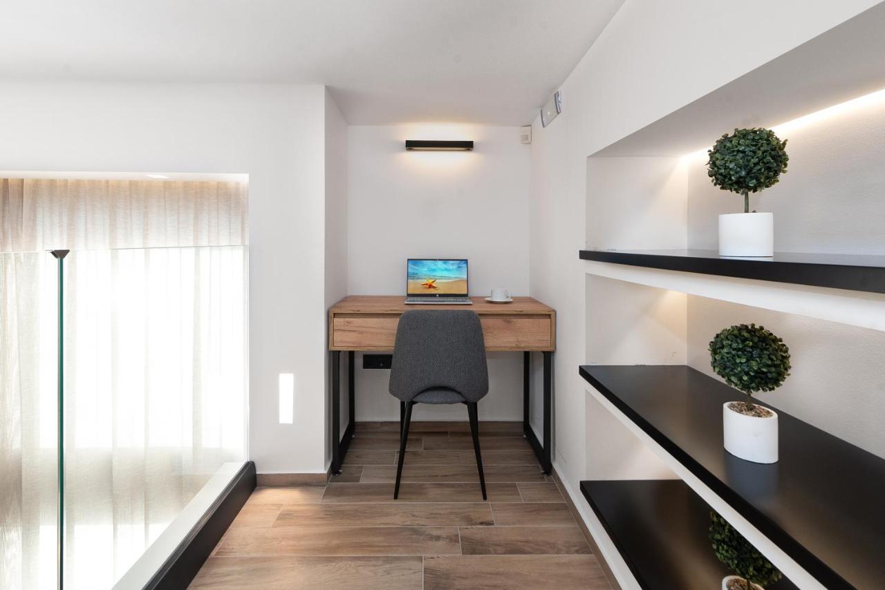 Aurum Villas 伊利索斯 外观 照片