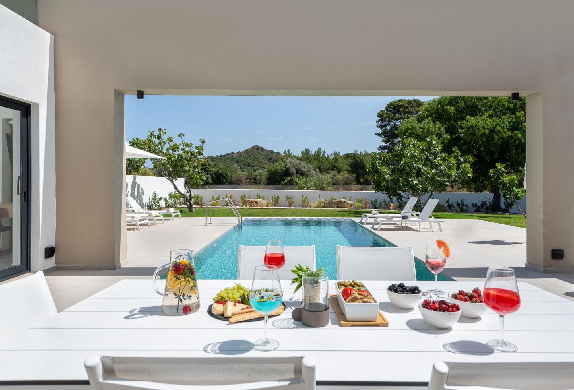 Aurum Villas 伊利索斯 外观 照片