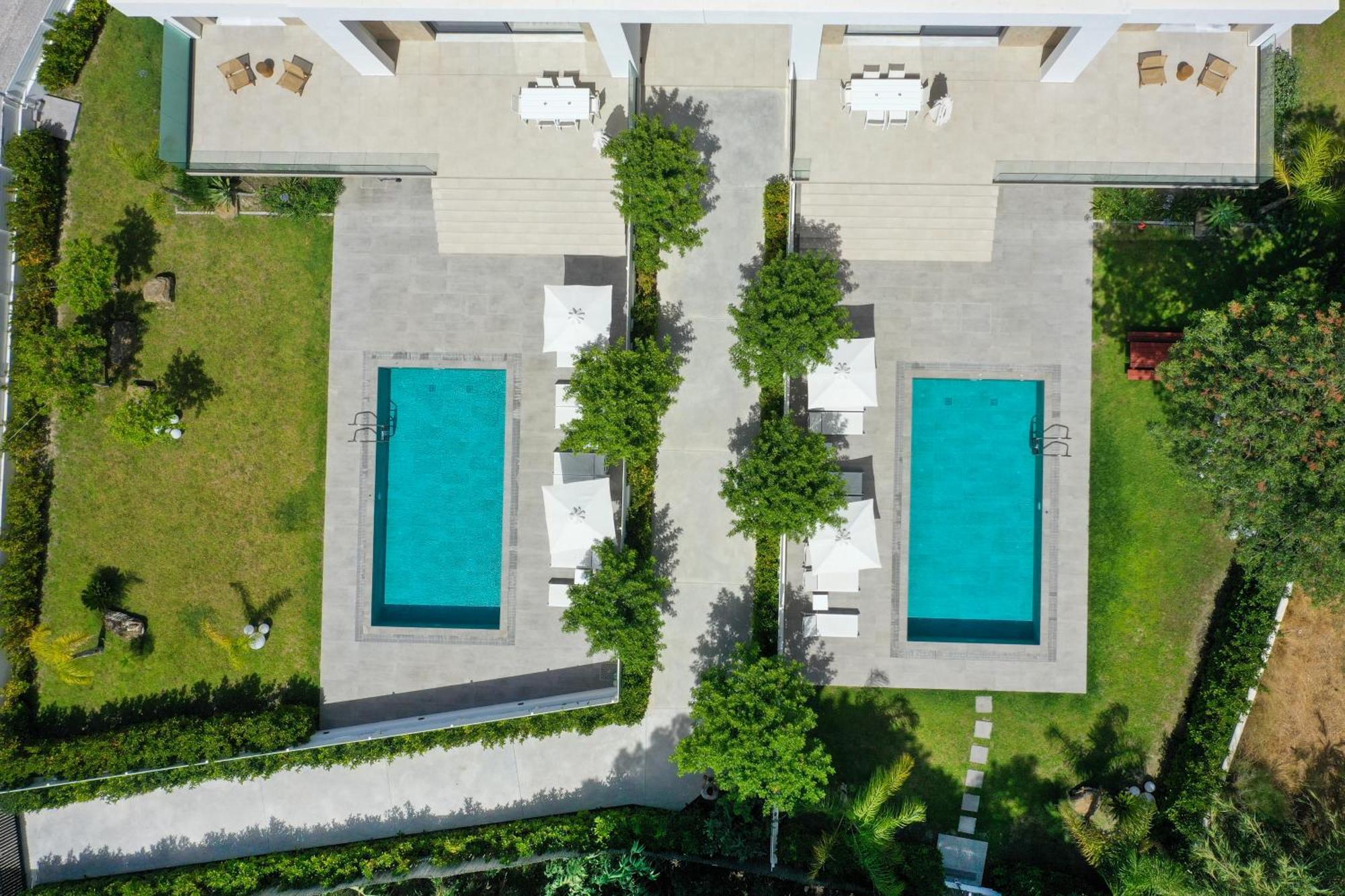Aurum Villas 伊利索斯 外观 照片