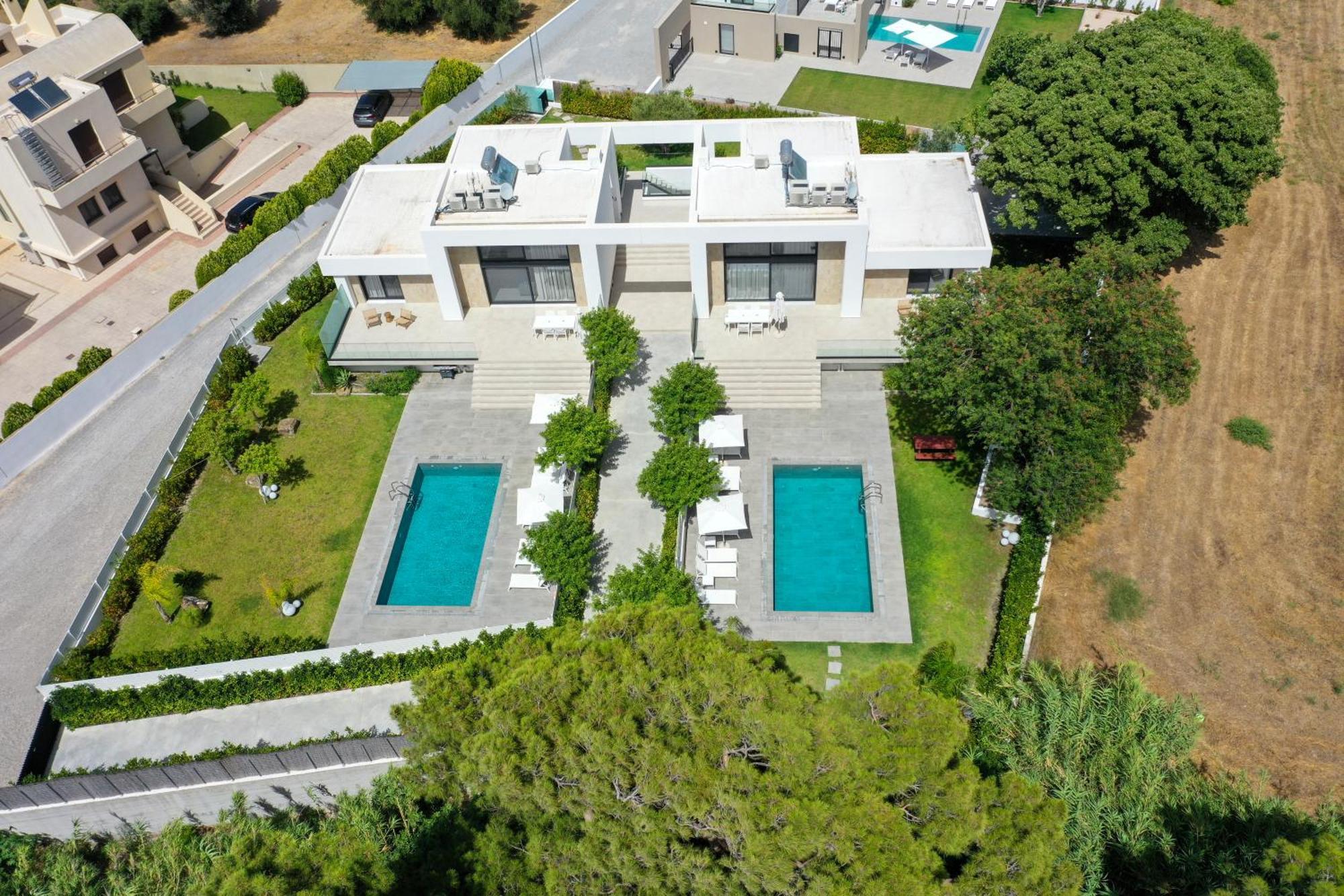 Aurum Villas 伊利索斯 外观 照片